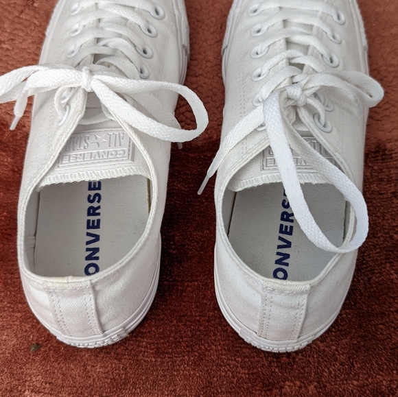 Converse Chuck Taylor All Star Low White Unisex Shoes - Picture 4 of 7